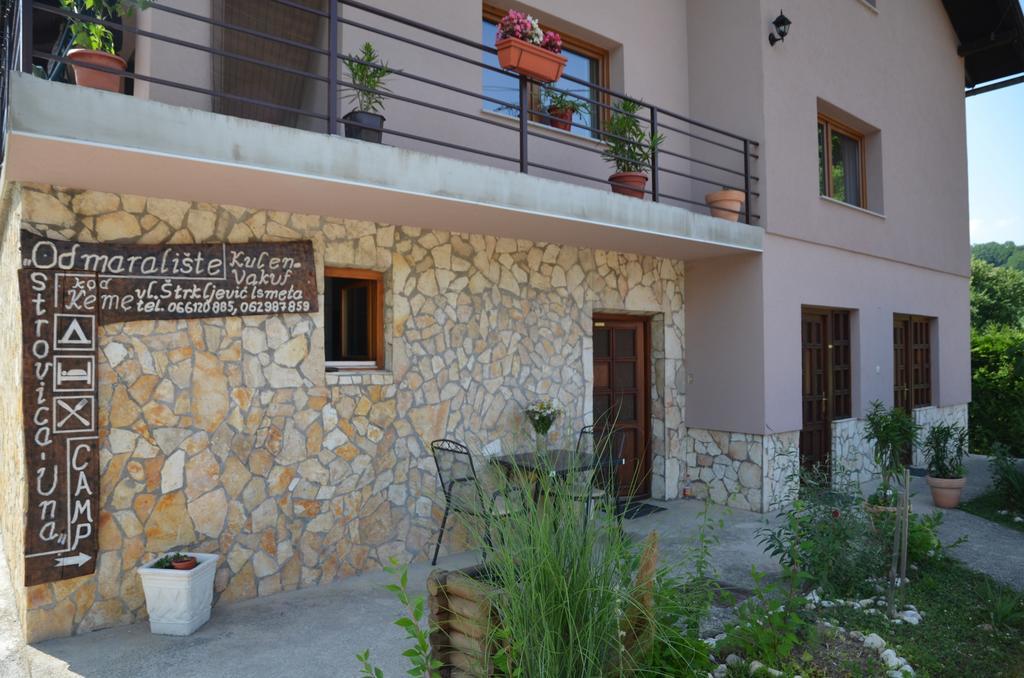 Domacinstvo Una-Ostrovica Kulen Vakuf Ruang foto