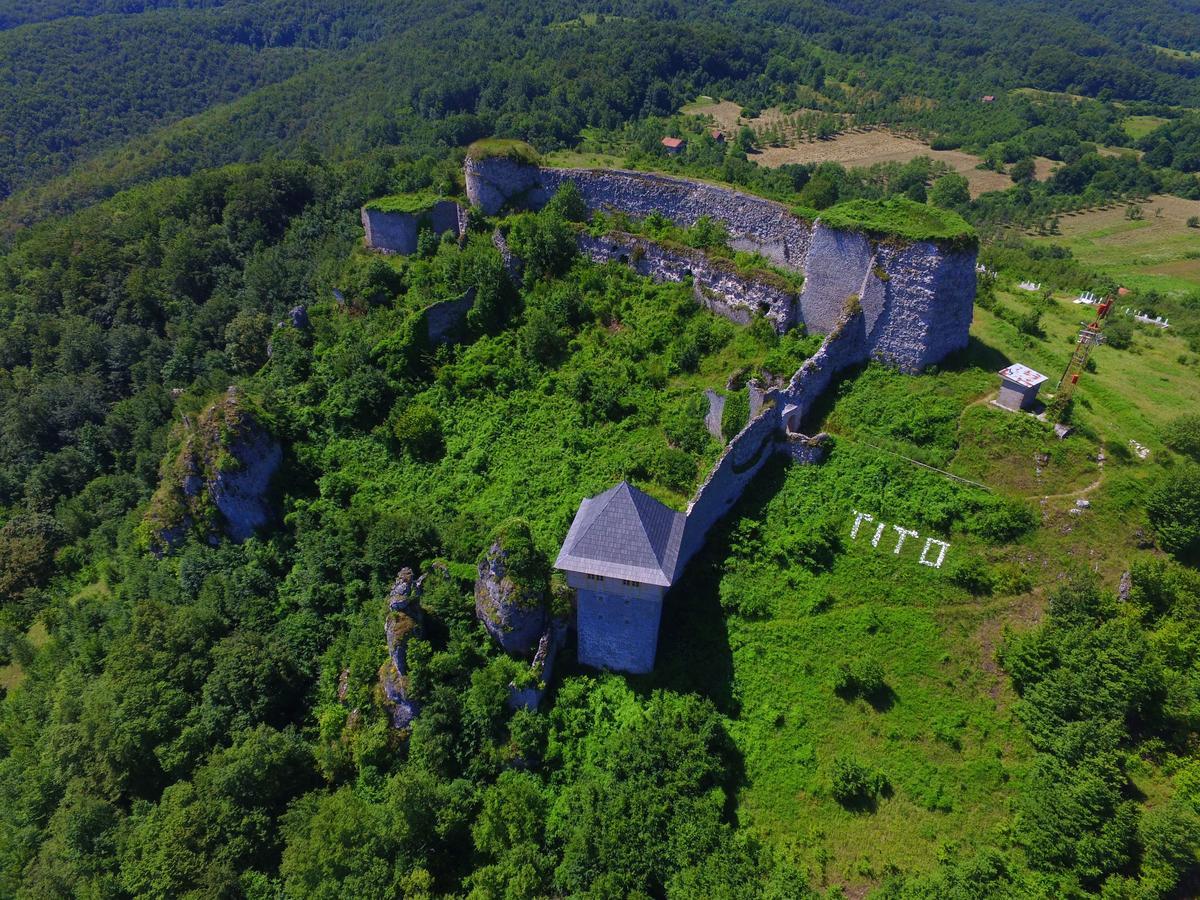 Domacinstvo Una-Ostrovica Kulen Vakuf Bagian luar foto