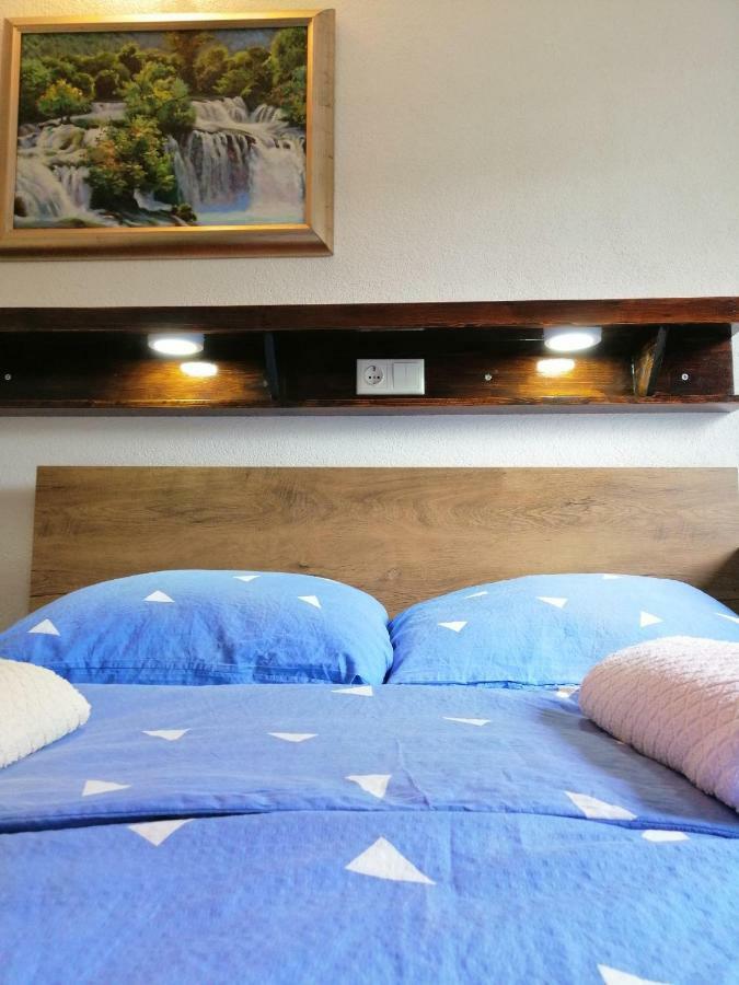 Domacinstvo Una-Ostrovica Kulen Vakuf Bagian luar foto